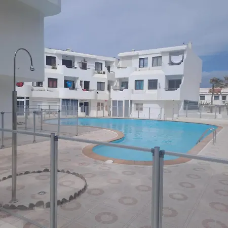 Ocean Sunrise Apartment